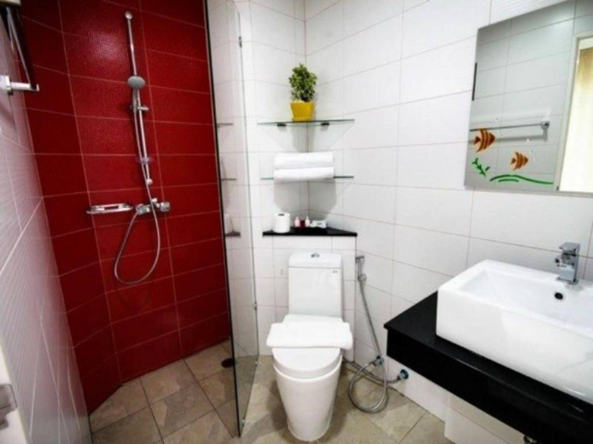 S5 Residence And Cafe Chalong Zewnętrze zdjęcie